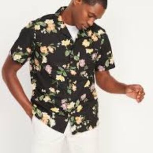 Old Navy Black Floral Short Sleeve Shirt